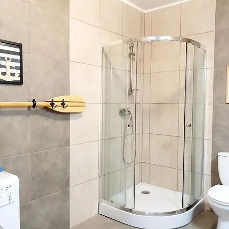 Apartament Mewa 33 *